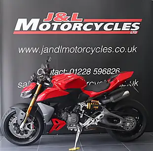Used 2026 Ducati Streetfighter V2 S Red - Interior and Exterior details 6