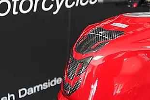 Used 2026 Ducati Streetfighter V2 S Red - Interior and Exterior details 9