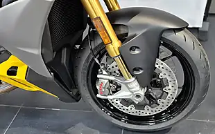 Used 2026 Ducati Streetfighter V2s S Giallo Yellow - Interior and Exterior details 13
