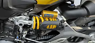 Used 2026 Ducati Streetfighter V2s S Giallo Yellow - Interior and Exterior details 7