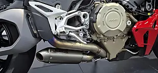 Used 2026 Ducati Streetfighter V4S - Interior and Exterior details 12