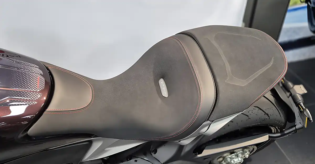 Used 2026 Ducati X-Diavel V4 Black Lava Black Lava - Interior and Exterior details 15