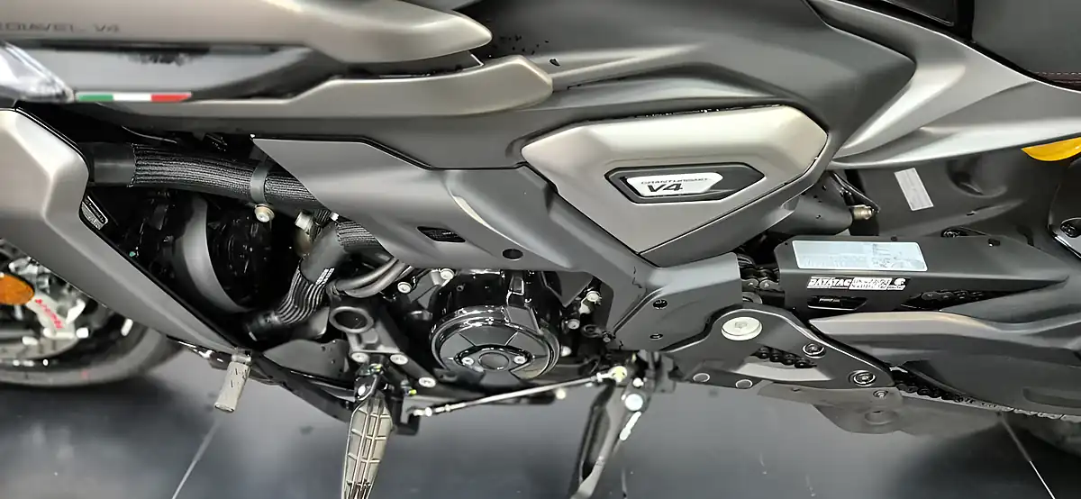 Used 2026 Ducati X-Diavel V4 Black Lava Black Lava - Interior and Exterior details 16