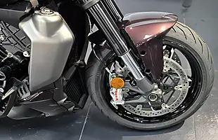Used 2026 Ducati X-Diavel V4 Black Lava Black Lava - Interior and Exterior details 8