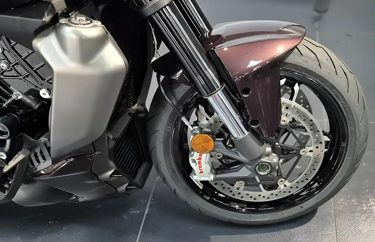 Used 2026 Ducati X-Diavel V4 Black Lava Black Lava - Interior and Exterior details 8