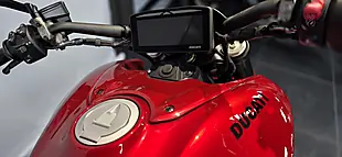Used 2026 Ducati XDiavel Burning Red - Interior and Exterior details 10