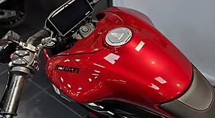Used 2026 Ducati XDiavel Burning Red - Interior and Exterior details 16
