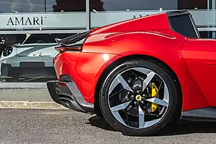 Used 2026 Ferrari 12Cilindri Spider Rosso Fuoco - Interior and Exterior details 6