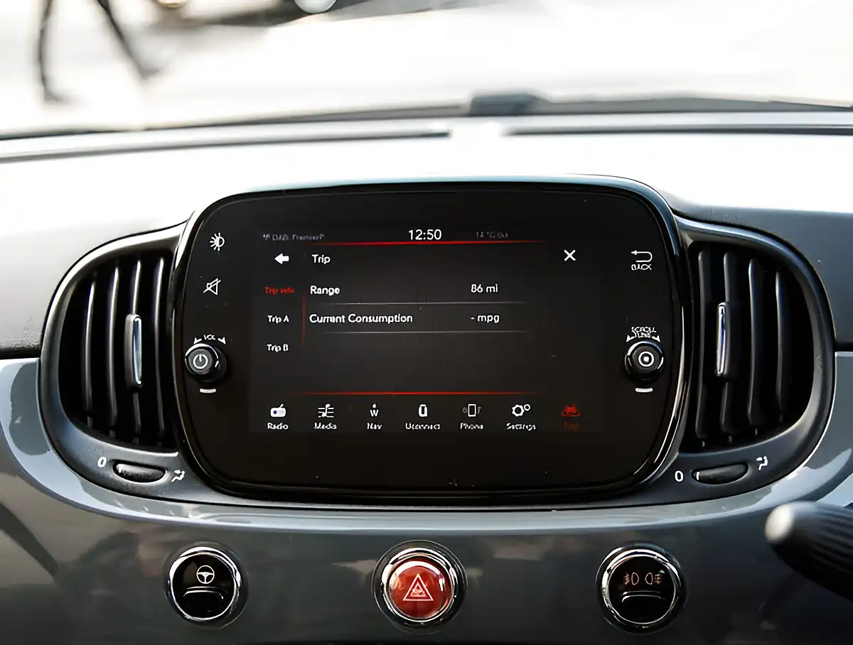 Used 2026 Fiat 500 Dolcevita Plus Grey - Interior and Exterior details 16