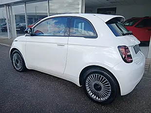 Used 2026 Fiat 500 Icon White - Interior and Exterior details 2