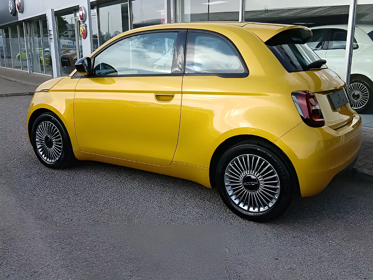 Used 2026 Fiat 500 Icon Yellow - Interior and Exterior details 14
