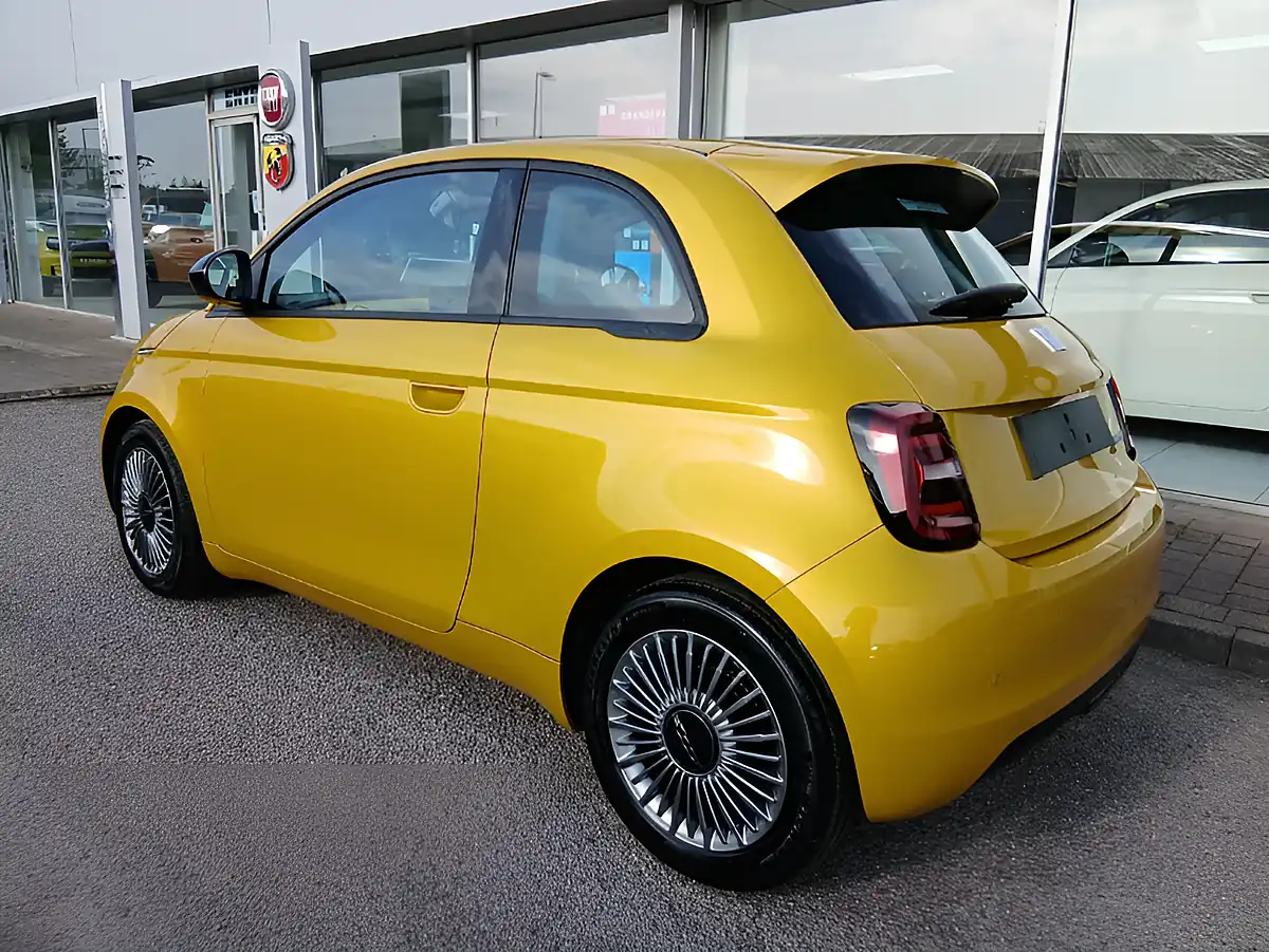 Used 2026 Fiat 500 Icon Yellow - Interior and Exterior details 2