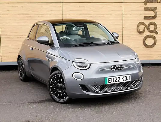 2022 Fiat 500e La Prima