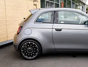 Used 2026 Fiat 500e La Prima Grey - Interior and Exterior details 7