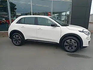 Used 2026 Fiat 600 5dr White - Interior and Exterior details 10