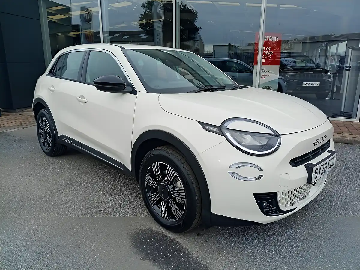 Used 2026 Fiat 600 5dr White - Interior and Exterior details 2