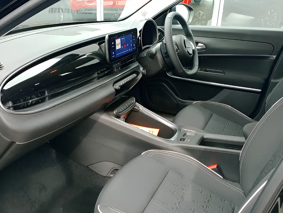 Used 2026 Fiat 600 Black - Interior and Exterior details 10