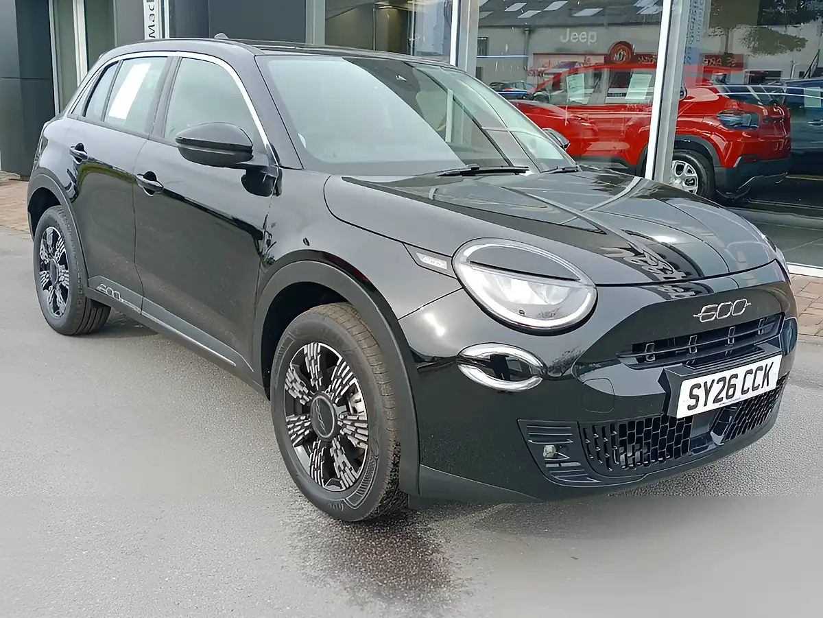 Used 2026 Fiat 600 Black - Interior and Exterior details 4