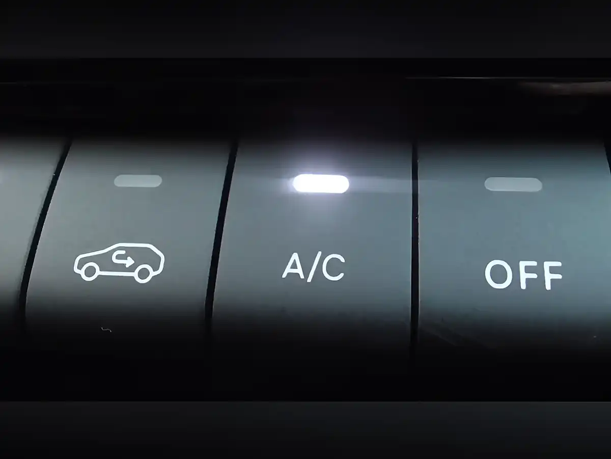 Used 2026 Fiat 600 Black - Interior and Exterior details 18