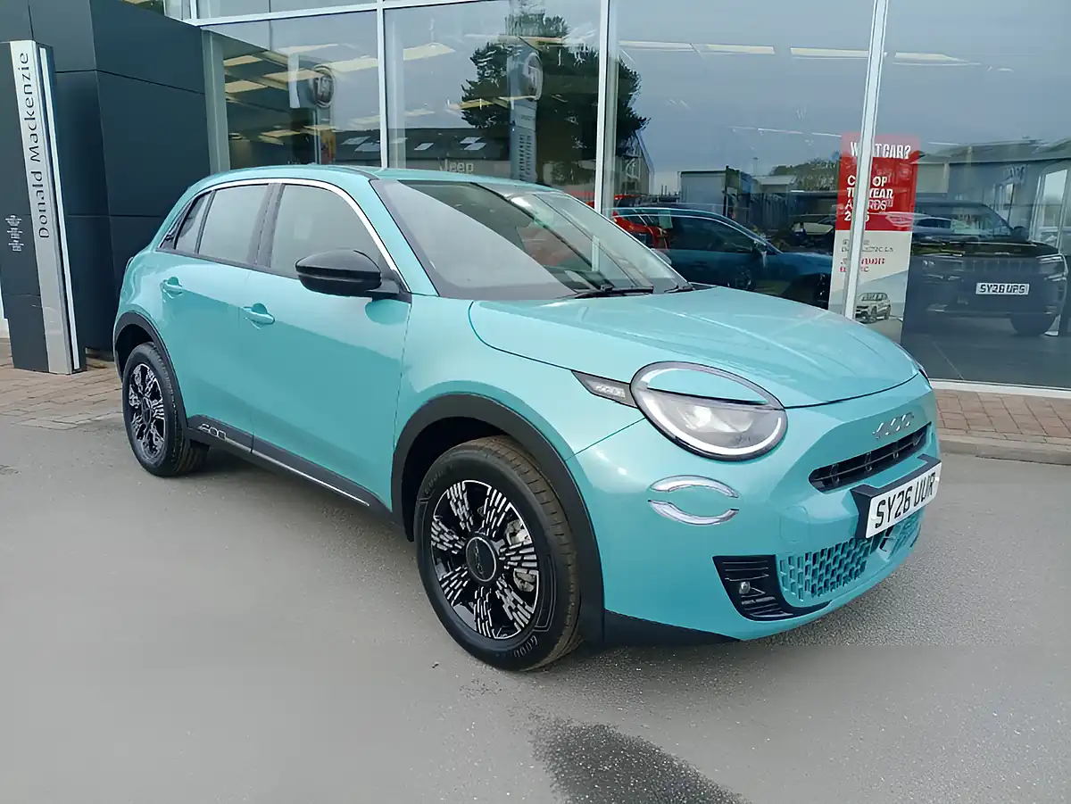 Used 2026 Fiat 600 Blue - Interior and Exterior details 2