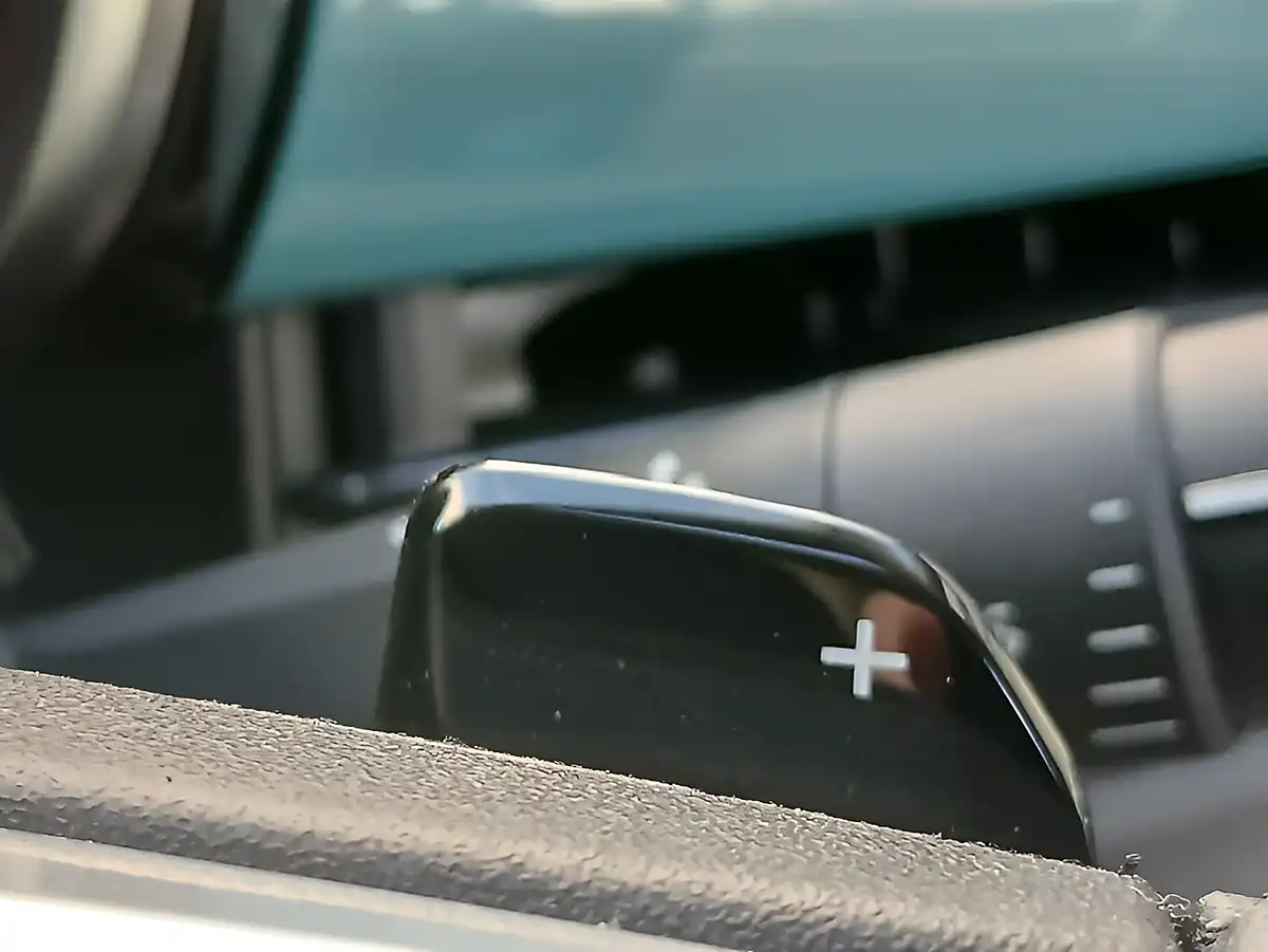 Used 2026 Fiat 600 Icon Sky Blue - Interior and Exterior details 20
