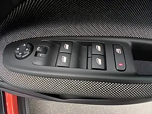 Used 2026 Fiat 600 Icon Sunset Orange - Interior and Exterior details 14