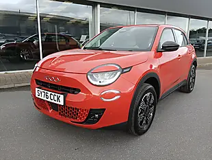Used 2026 Fiat 600 Icon Sunset Orange - Interior and Exterior details 4