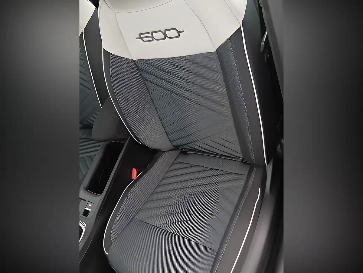 Used 2026 Fiat 600 Icon White - Interior and Exterior details 12