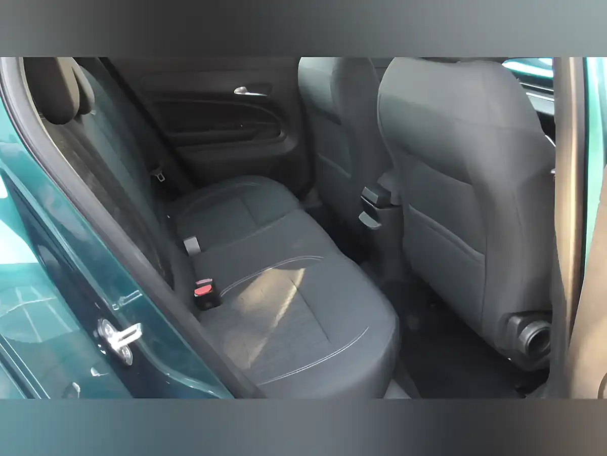 Used 2026 Fiat 600 Ocean Green - Interior and Exterior details 15