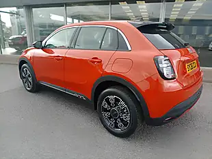 Used 2026 Fiat 600 Sunset Orange - Interior and Exterior details 8