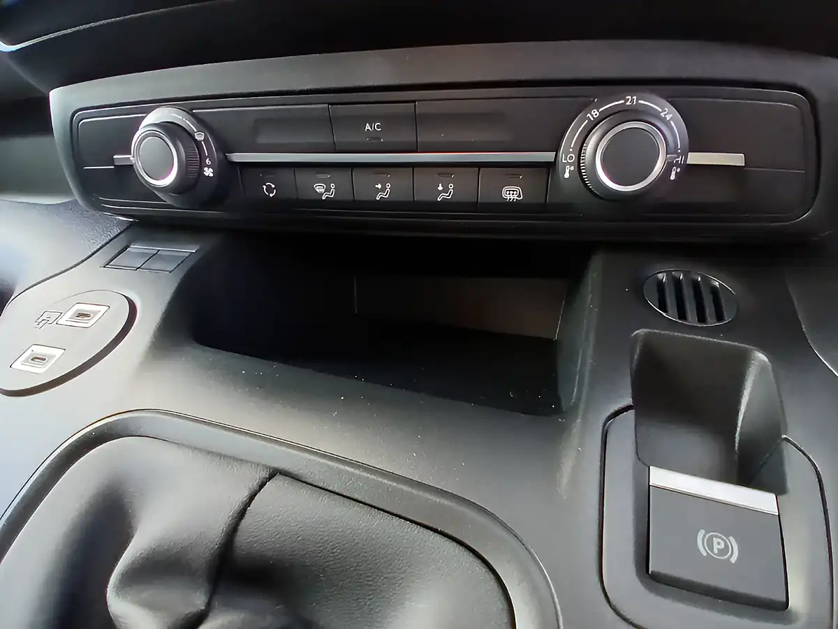 Used 2026 Fiat Doblo Primo L1 Swb Blue - Interior and Exterior details 15