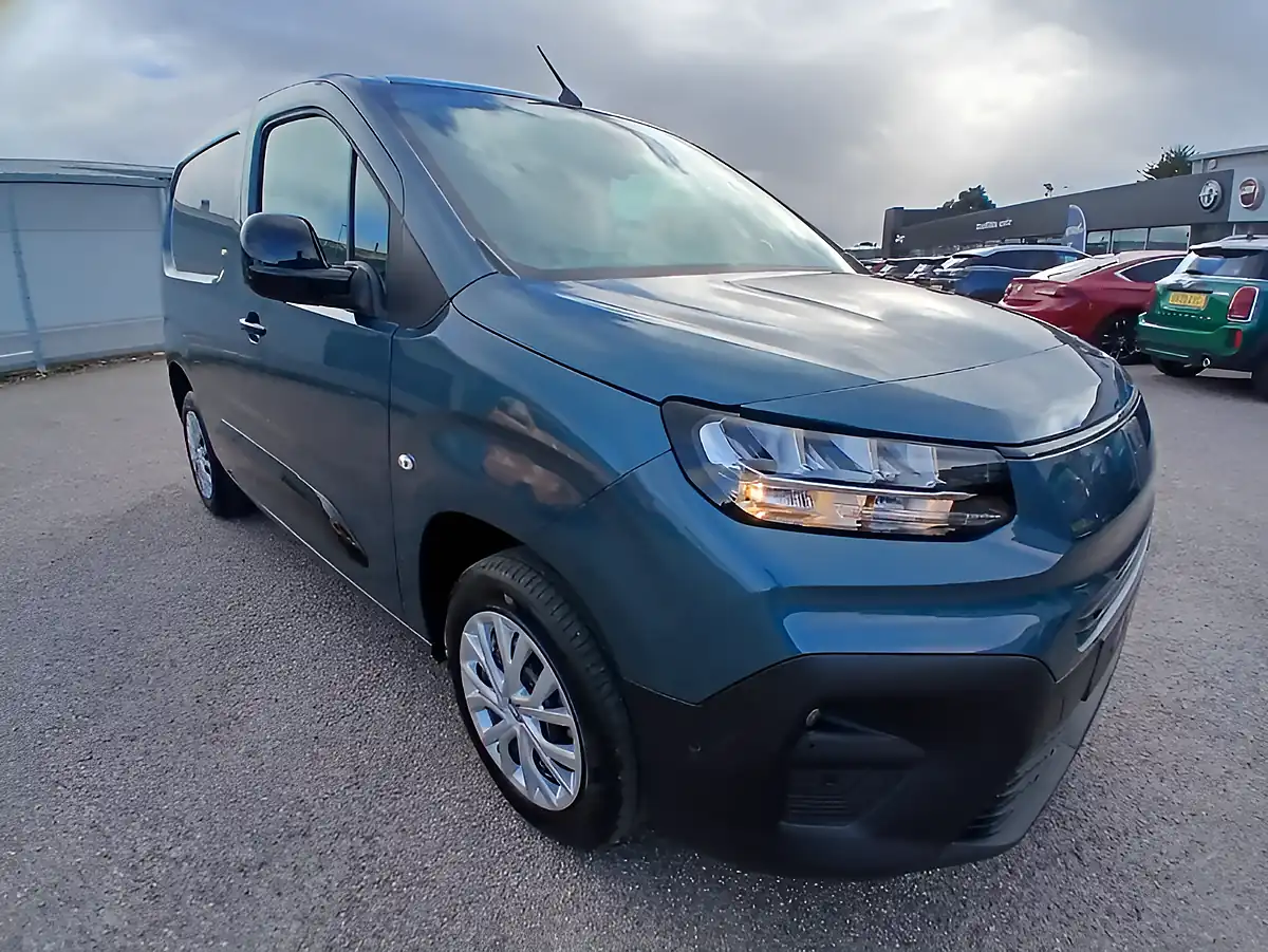 Used 2026 Fiat Doblo Primo L1 Swb Blue - Interior and Exterior details 2