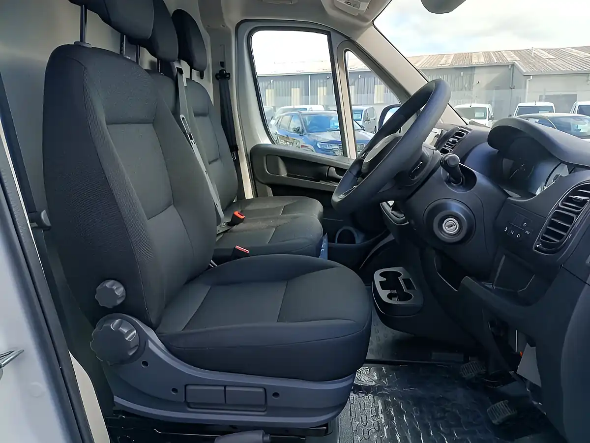 Used 2026 Fiat Ducato Mwb L2 H1 White - Interior and Exterior details 15