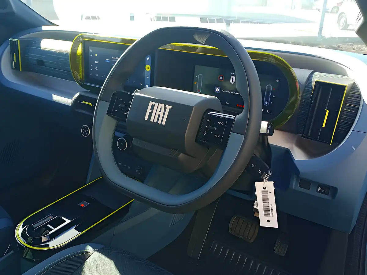 Used 2026 Fiat Grand Panda Icon Blue - Interior and Exterior details 18