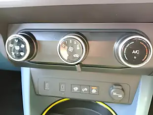Used 2026 Fiat Grand Panda Icon Bronze - Interior and Exterior details 19