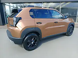 Used 2026 Fiat Grand Panda Icon Bronze - Interior and Exterior details 5