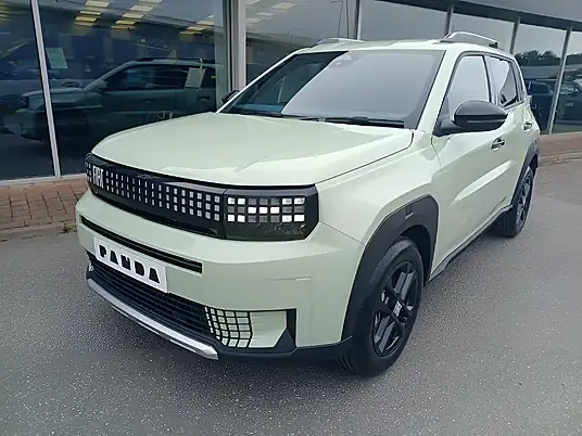2026 Fiat Grand Panda Icon Hybrid 100 hp