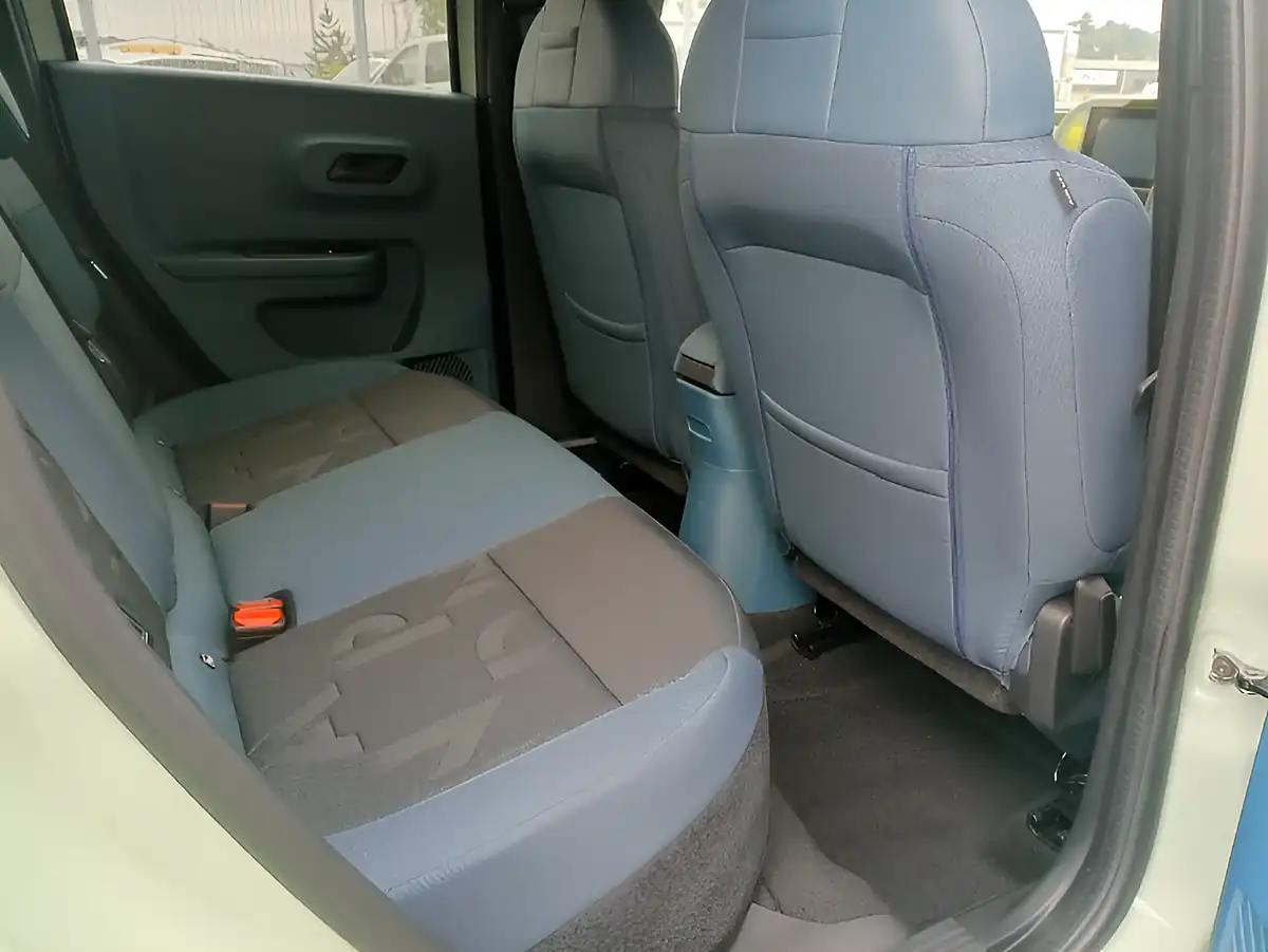 Used 2026 Fiat Grand Panda Icon Green - Interior and Exterior details 17