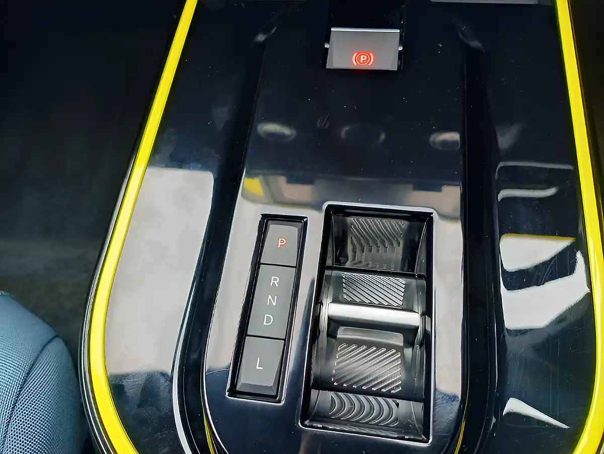 Used 2026 Fiat Grand Panda Icon Red - Interior and Exterior details 14