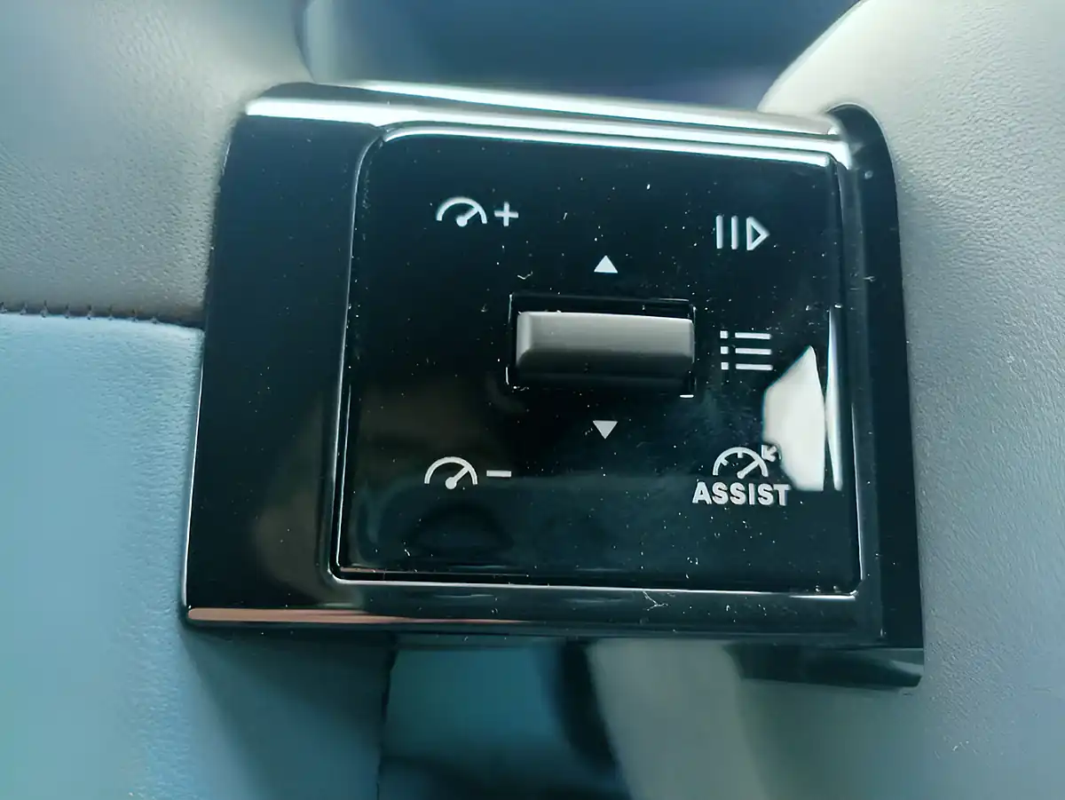Used 2026 Fiat Grand Panda Icon Red - Interior and Exterior details 16