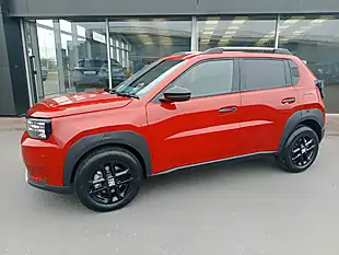 Used 2026 Fiat Grand Panda Icon Red - Interior and Exterior details 6