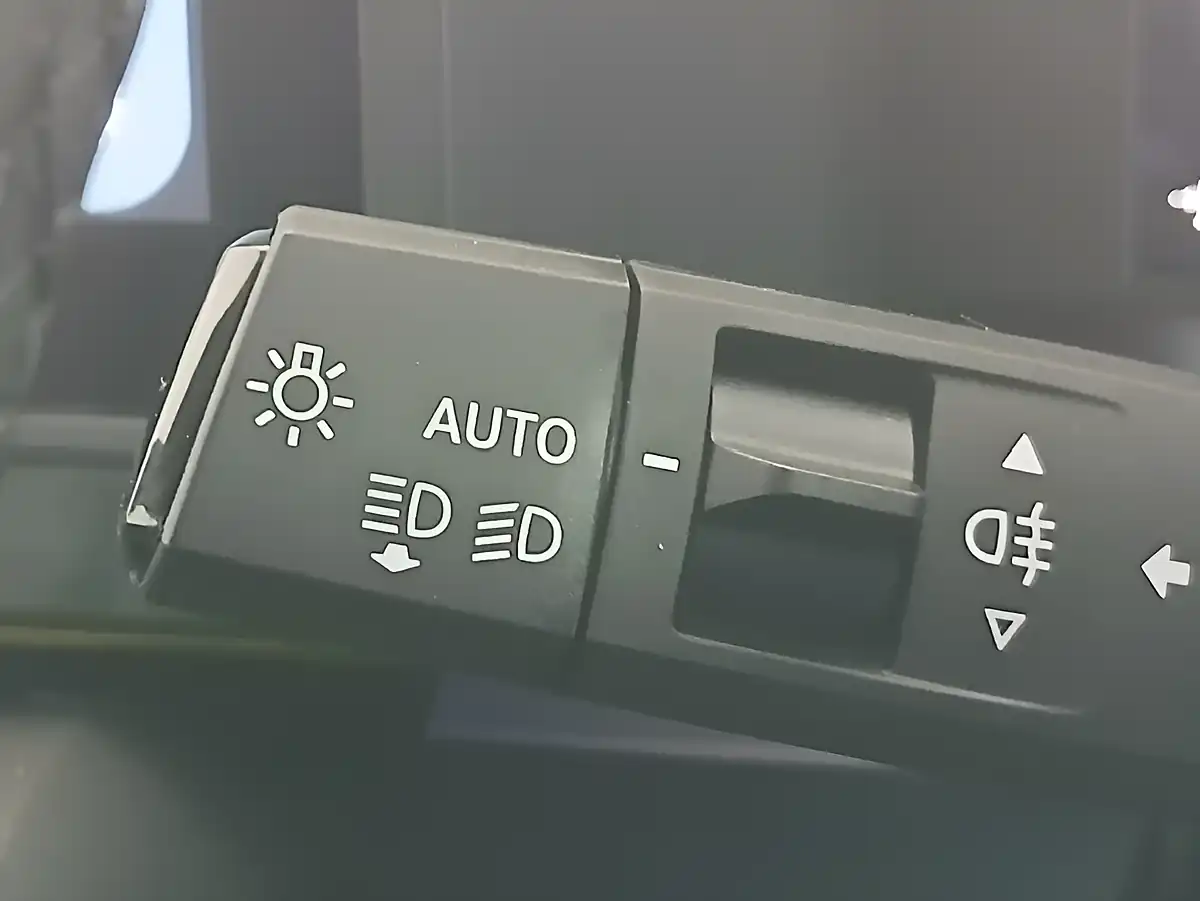 Used 2026 Fiat Grand Panda La Prima Yellow - Interior and Exterior details 20