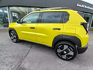 Used 2026 Fiat Grand Panda La Prima Yellow - Interior and Exterior details 3
