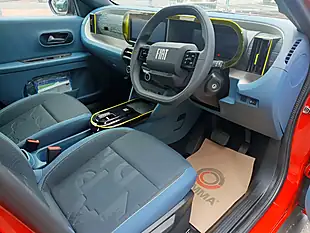 Used 2026 Fiat Grand Panda Pop Red - Interior and Exterior details 10