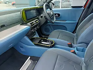 Used 2026 Fiat Grand Panda Pop Red - Interior and Exterior details 6