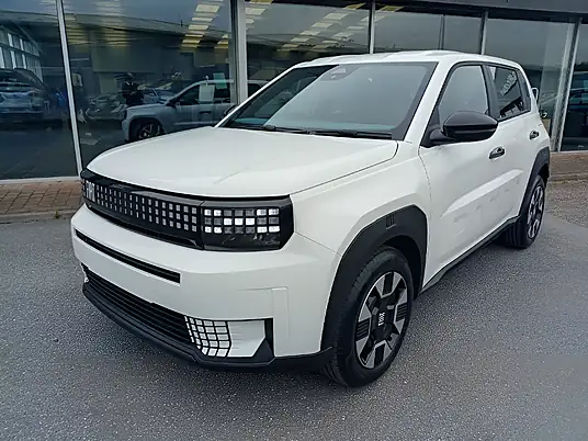 2026 Fiat Grand Panda Pop Hybrid 100 hp
