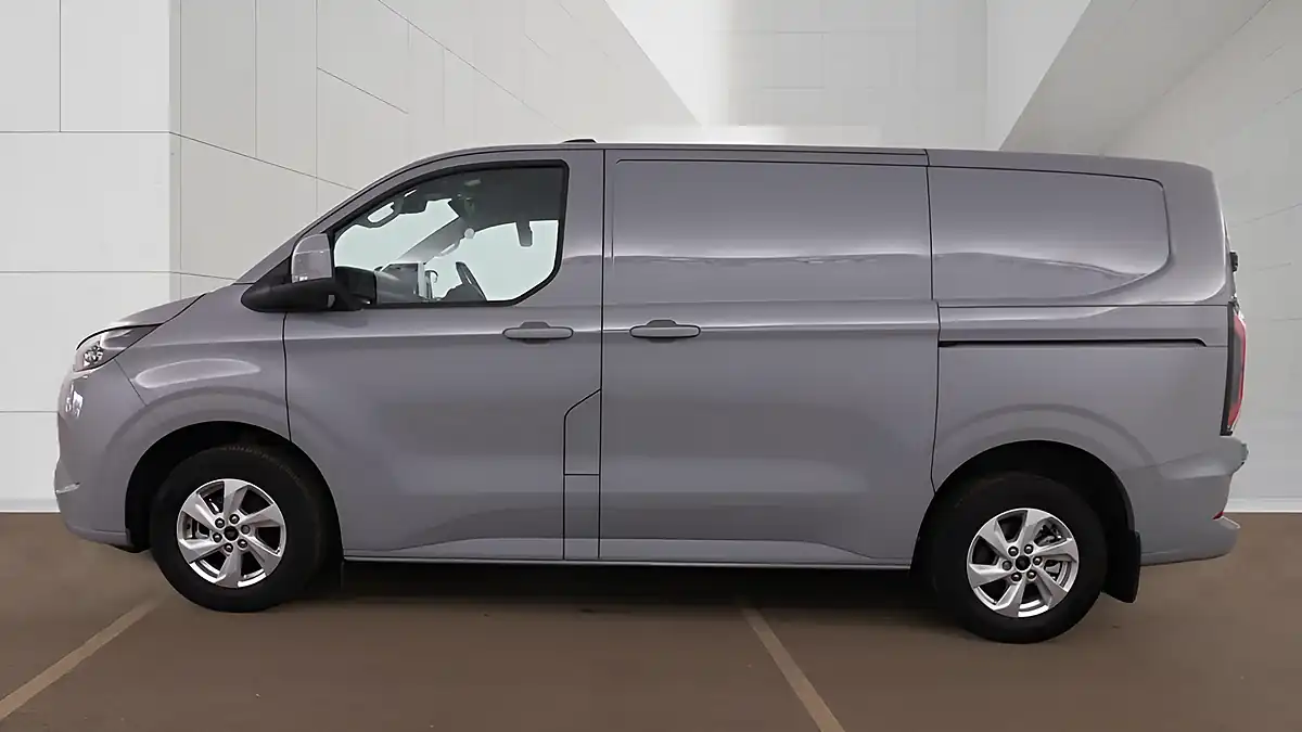 Used 2026 Ford E-Transit Custom Limited Grey - Interior and Exterior details 9