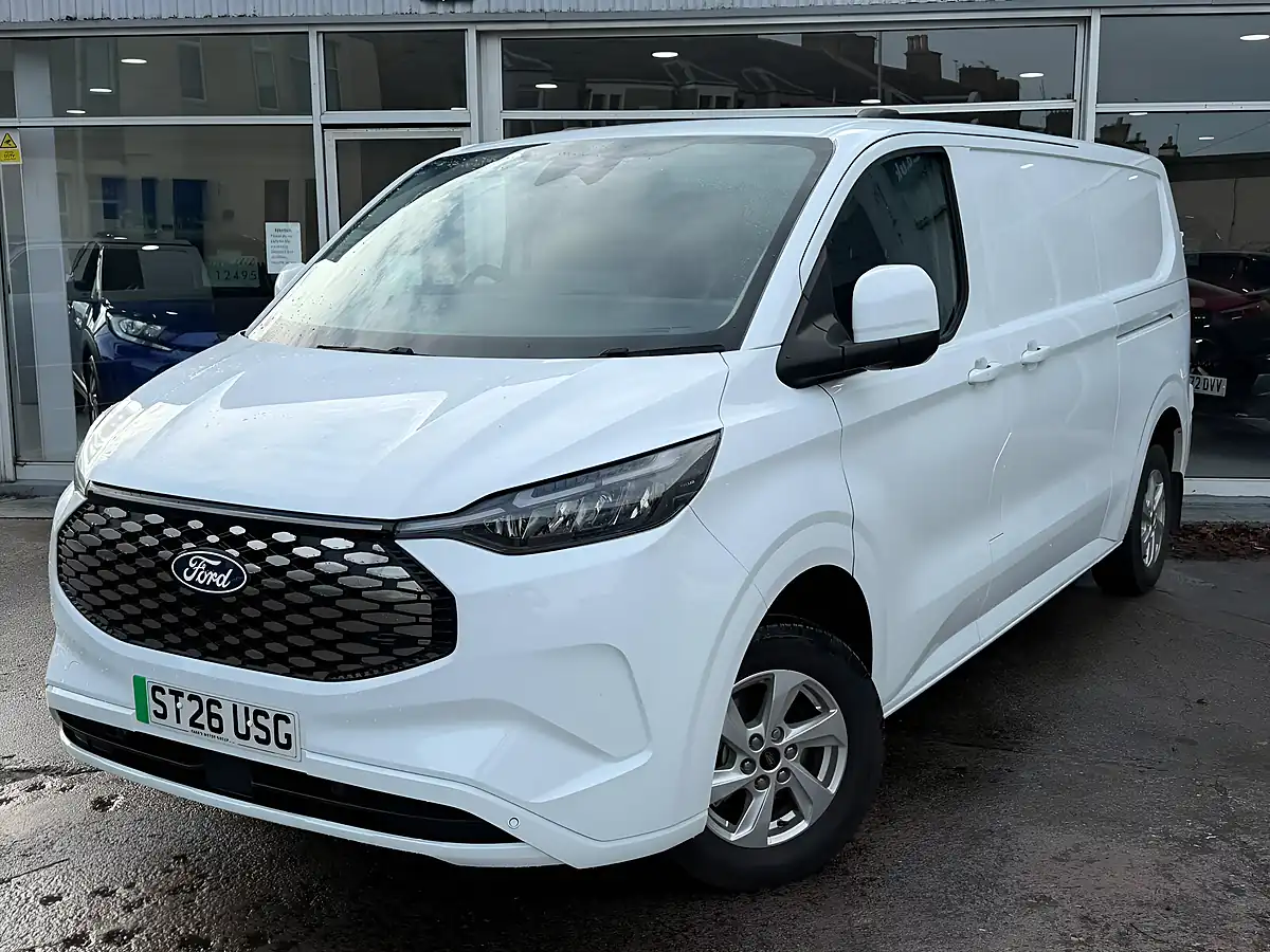 Used 2026 Ford E-Transit Custom Limited White - Interior and Exterior details 4