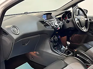 Used 2026 Ford Fiesta ST-2 White - Interior and Exterior details 14