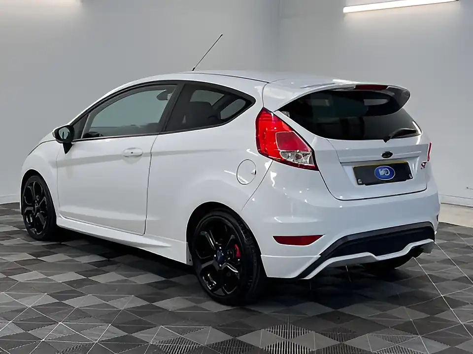 Used 2026 Ford Fiesta ST-2 White - Interior and Exterior details 7